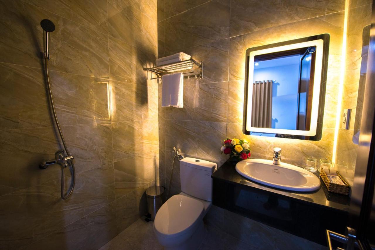 Dac Tin Luxury Hotel Tuy Hoa Bagian luar foto